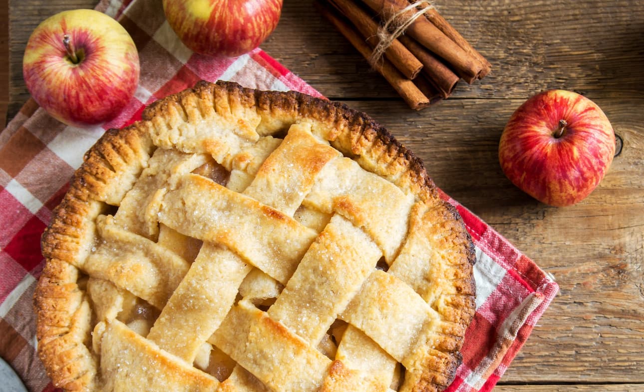 🍎 Fall is for Baking – And Pie! 🥧