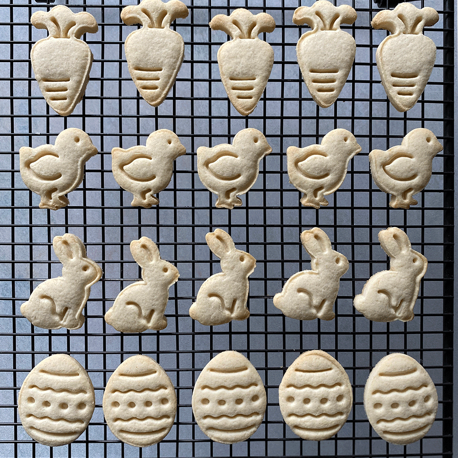 R&M Easter Pastry & Cookie Stampers Set/4