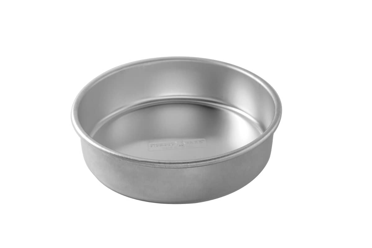 Nordic Ware Round Layer Cake Pan - 9"