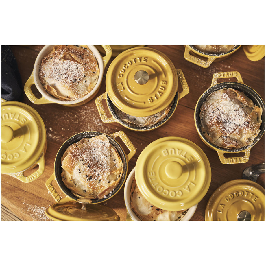 STAUB La Cocotte 250 mL Cast Iron Round Mini Cocotte, Citron