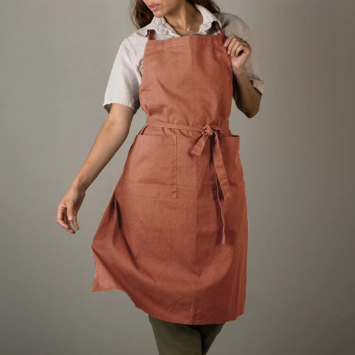 Danica Heirloom Stonewash Apron - Cinnamon Stick
