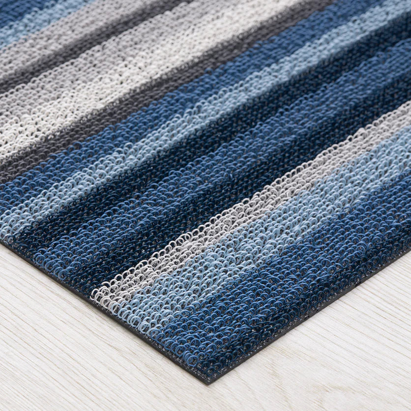 Chilewich Indoor Outdoor Shag  Shag Mat - Horizon Stripe / Deep Sea /36"x60"