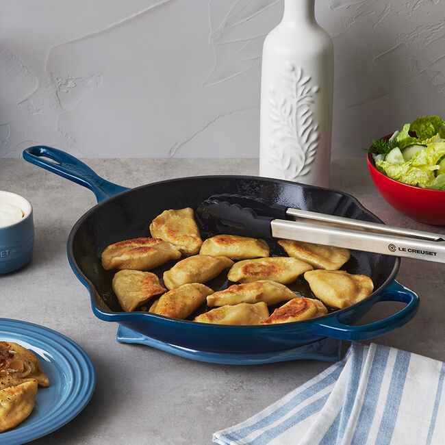 Le Creuset 26cm Signature Iron Handle Skillet - Agave