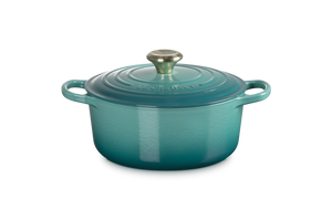 Le Creuset 4.2L Signature Round French Oven - Bleu Riviera