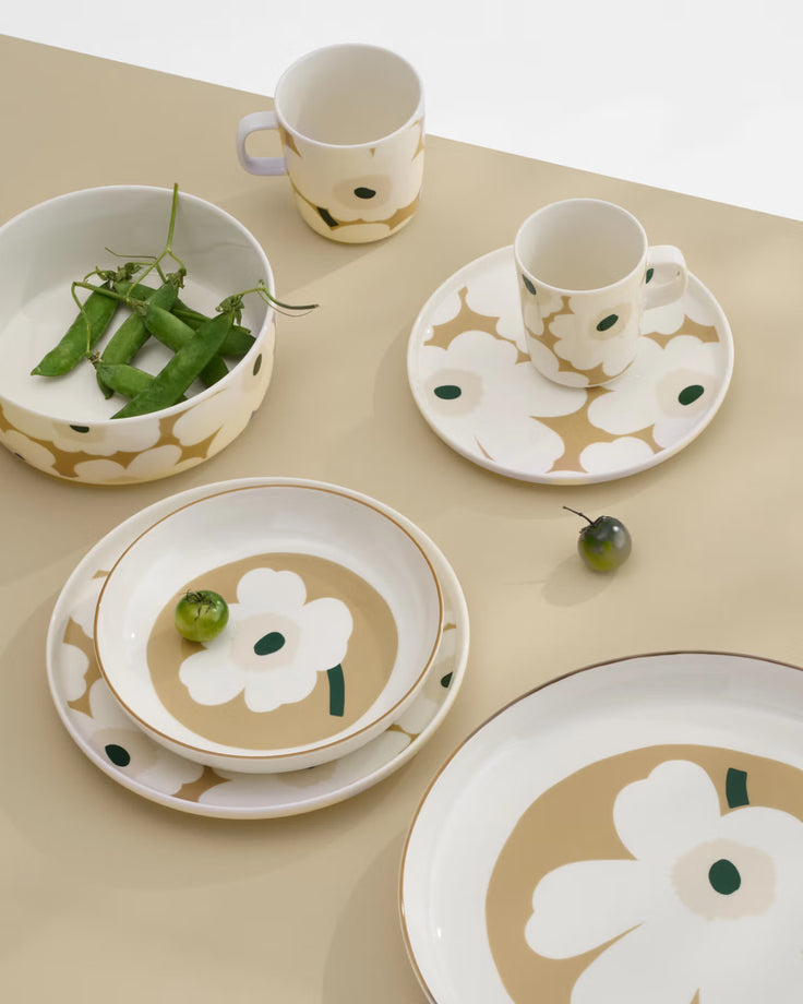 Marimekko Oiva Salad Plate /20 cm / 7.87 in - UNIKKO Beige / Green