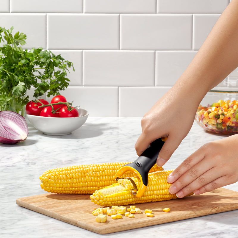 OXO Corn Peeler - Black