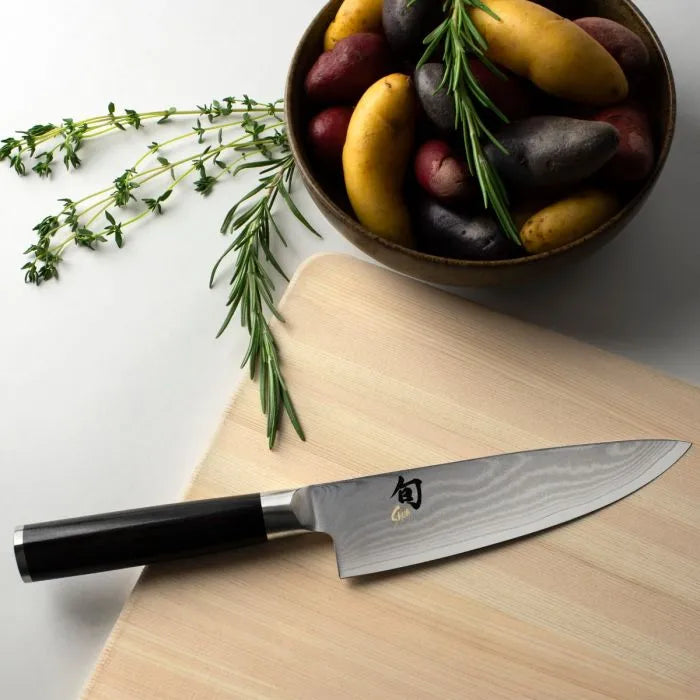 Couteau de chef classique Shun - 6"