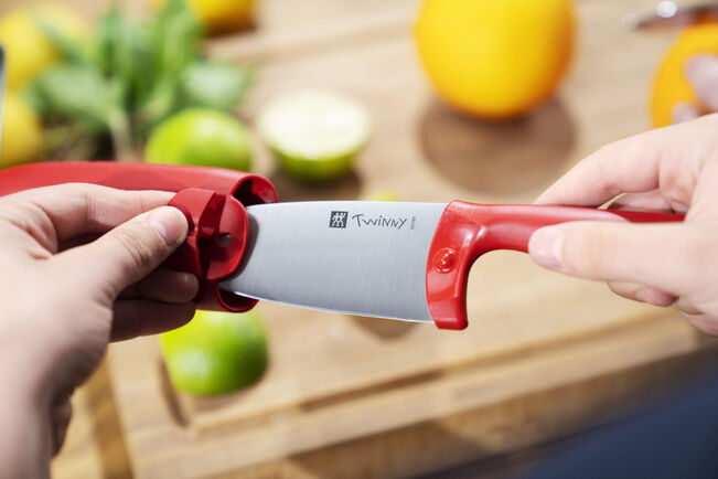 TWINNY 4"  KIDS CHEF'S KNIFE - Red