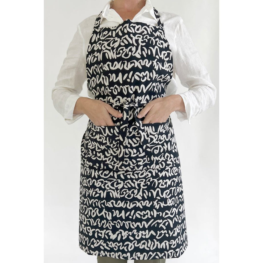 See Design Apron - Story Black