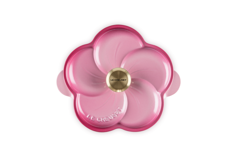 Le Creuset Traditional Petal Oven - Berry