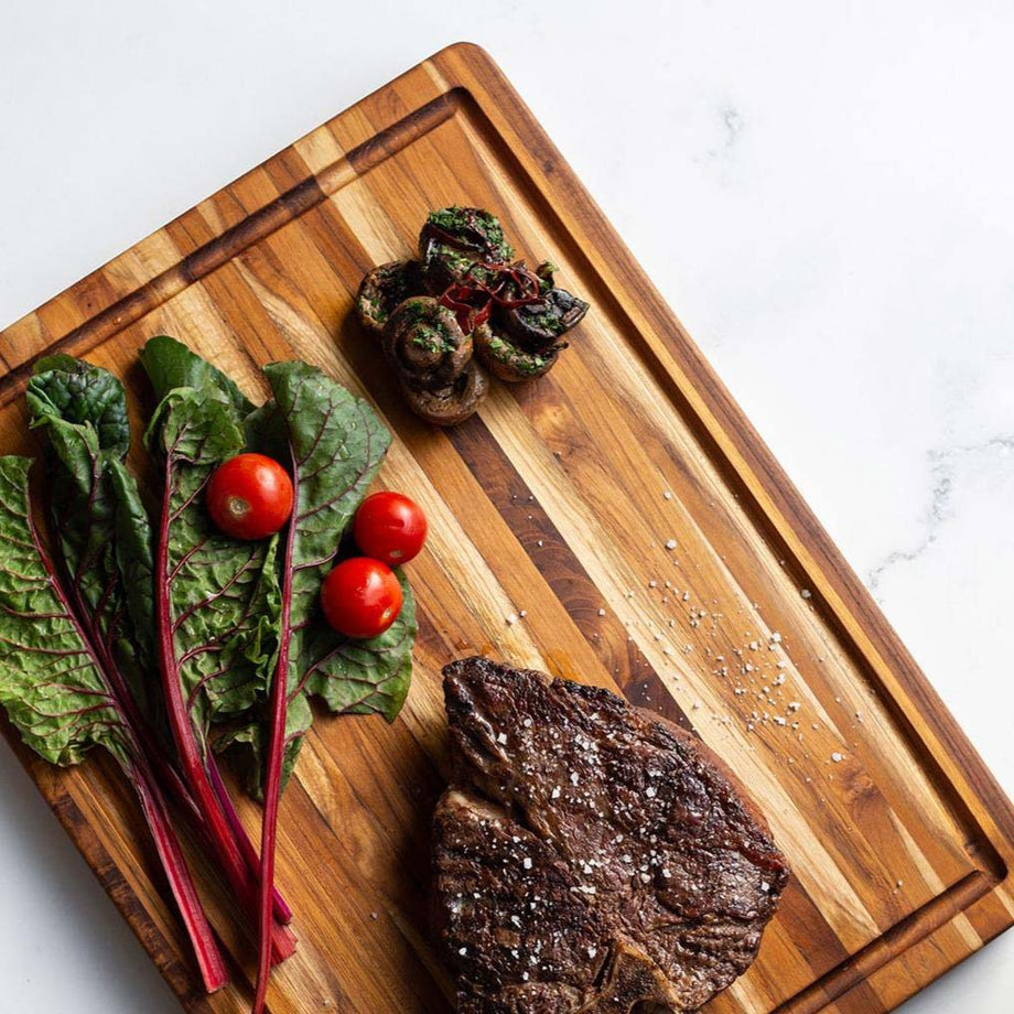 Teakhaus Traditional Conseil de coupe - w/ Hand Grip & Juice Canal 24"x18"