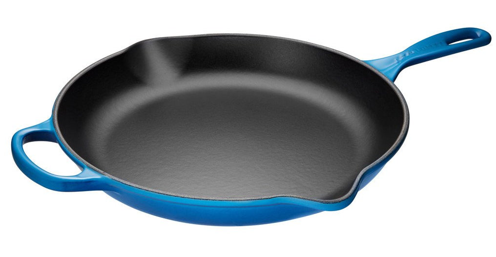 Le Creuset 30cm Signature Iron Handle Skillet - Blueberry