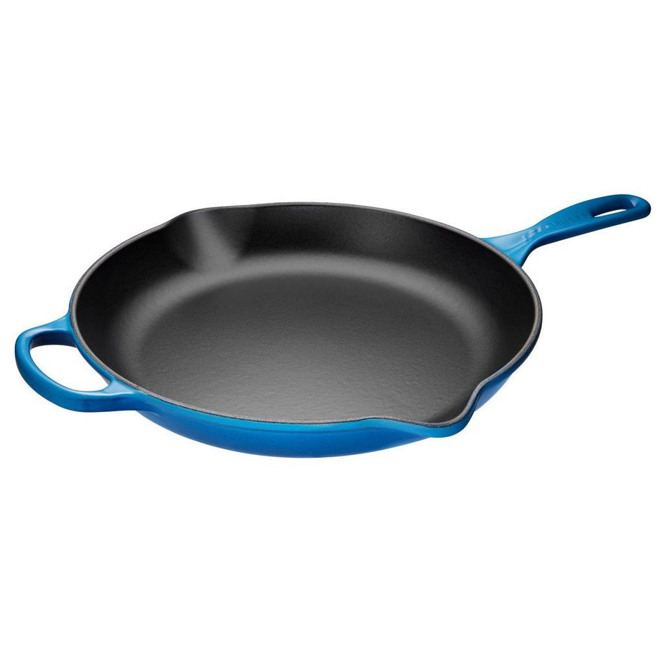 Le Creuset 30cm Signature Iron Handle Skillet - Blueberry