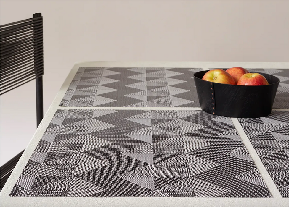 Chilewich Table Mats - Quilted / Rectangle / Tuxedo - Floor Model