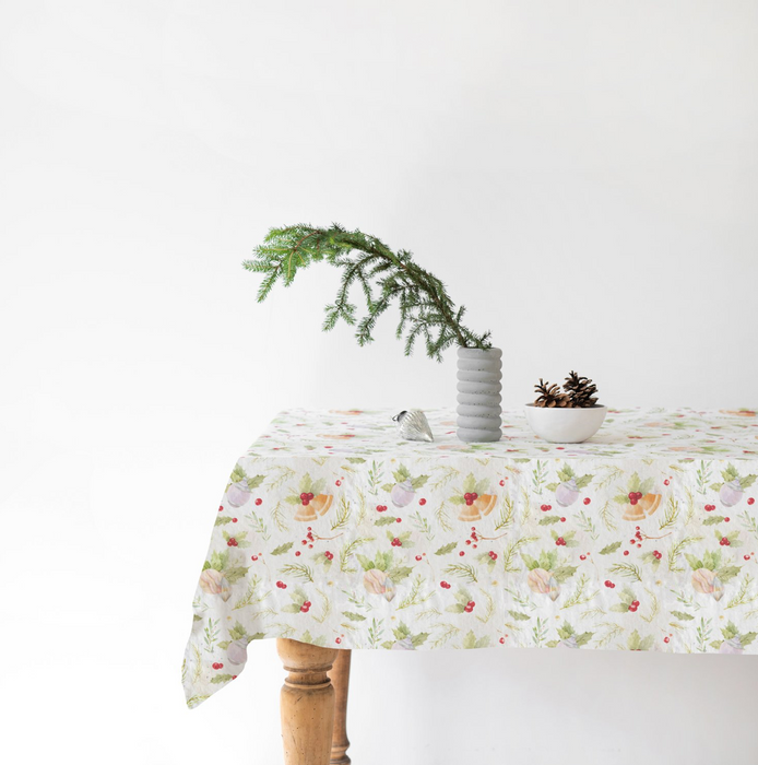 Linen Tales Linen Tablecloth - Winter Holiday / 8-10 ppl
