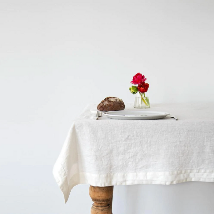 Linen Tales Linen Tablecloth - White / 10-12 ppl (140cm x 300cm)