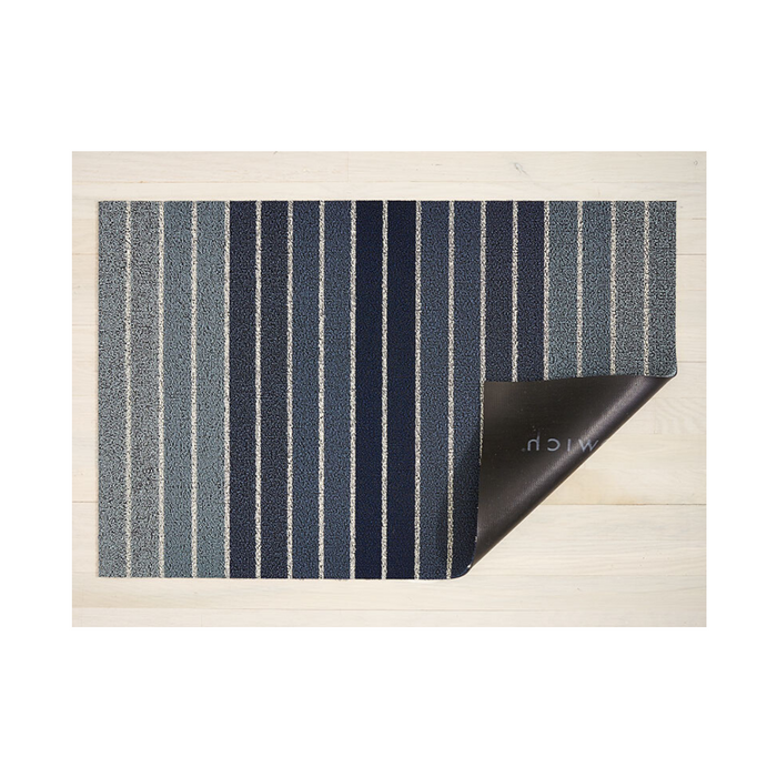 Chilewich Indoor Outdoor Shag Floormat - Block Stripe / Denim / 18x28"