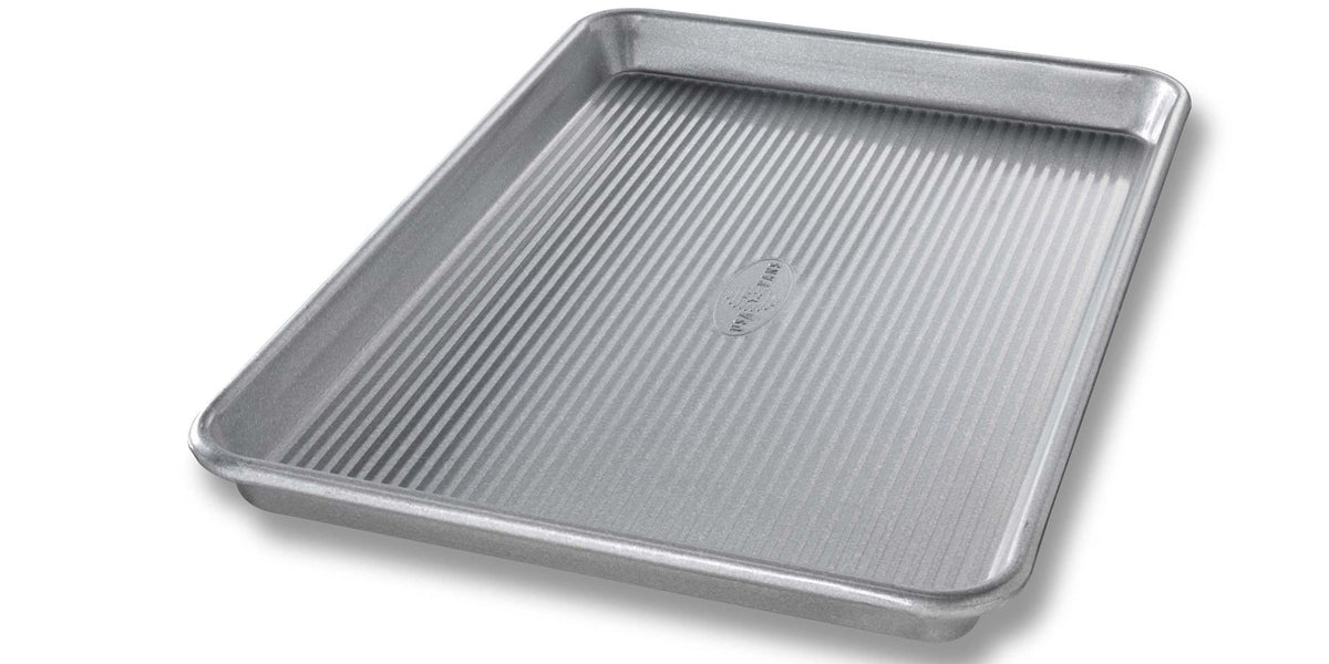 USA PAN Quarter Sheet Pan — Cookery