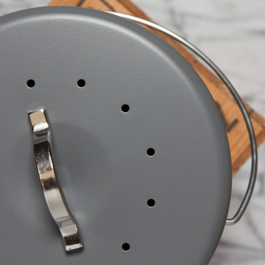 Compost Metal Bin with Activated Charcoal filter - 1.25 Gallon